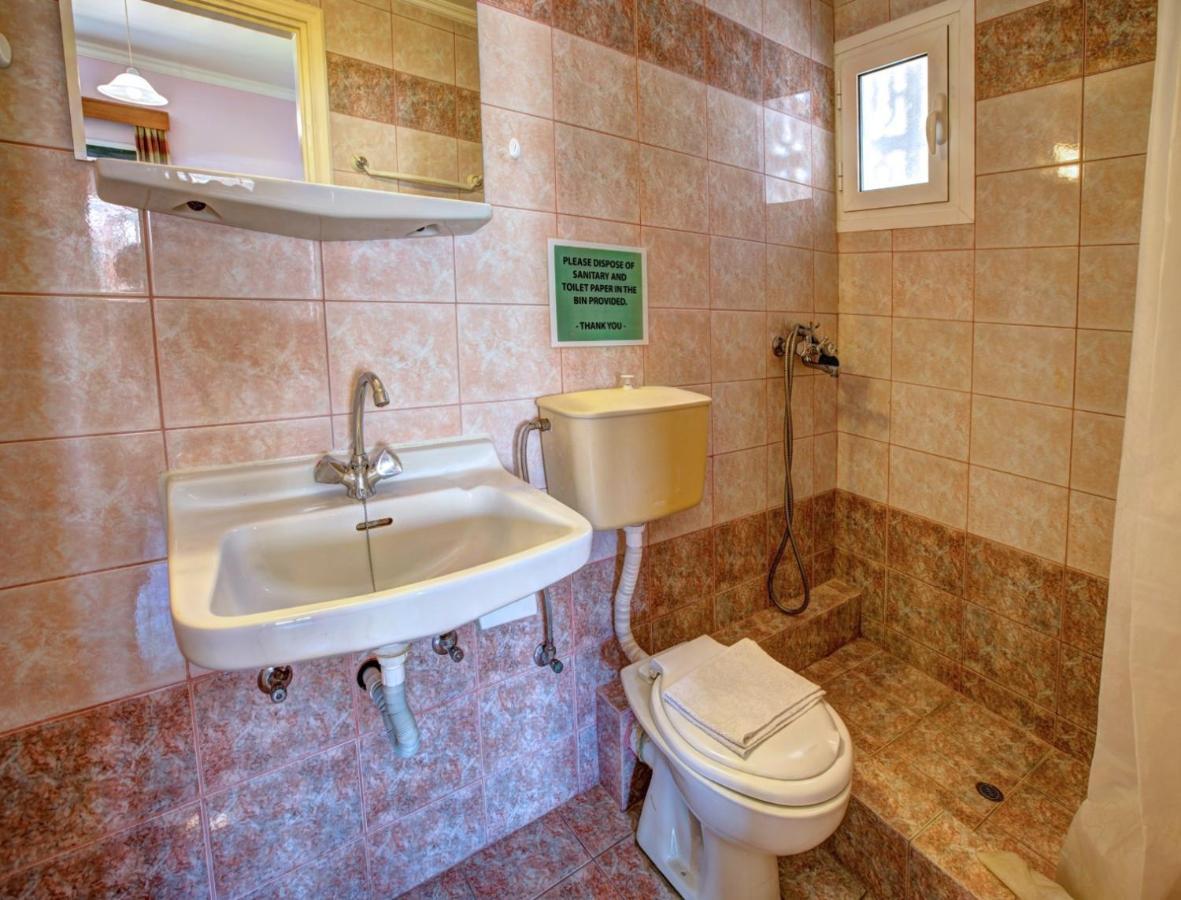Trident Studios And Apartments Kavos Exterior photo