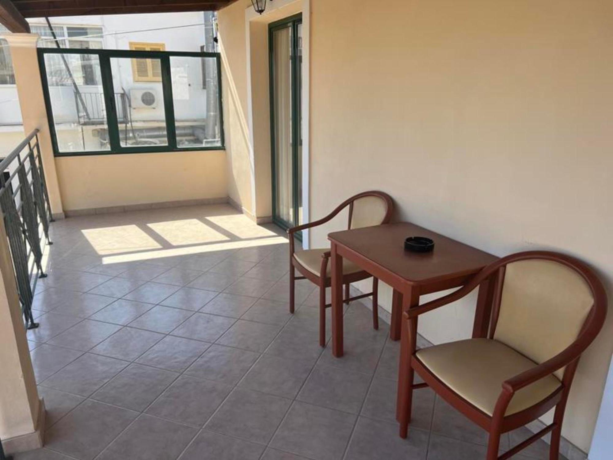 Trident Studios And Apartments Kavos Exterior photo